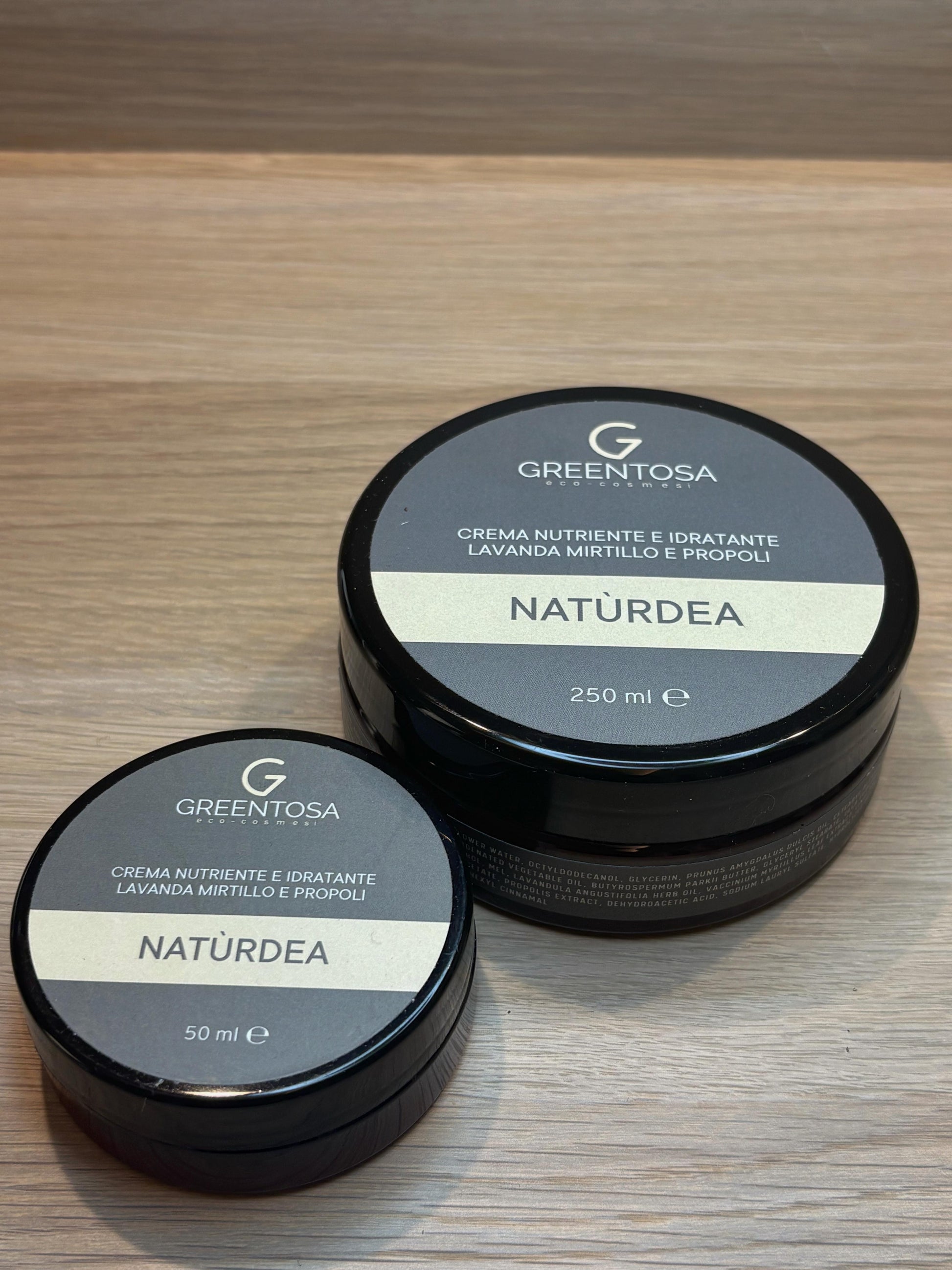 Crema Naturdea- naturale, rigenerante e lenitiva