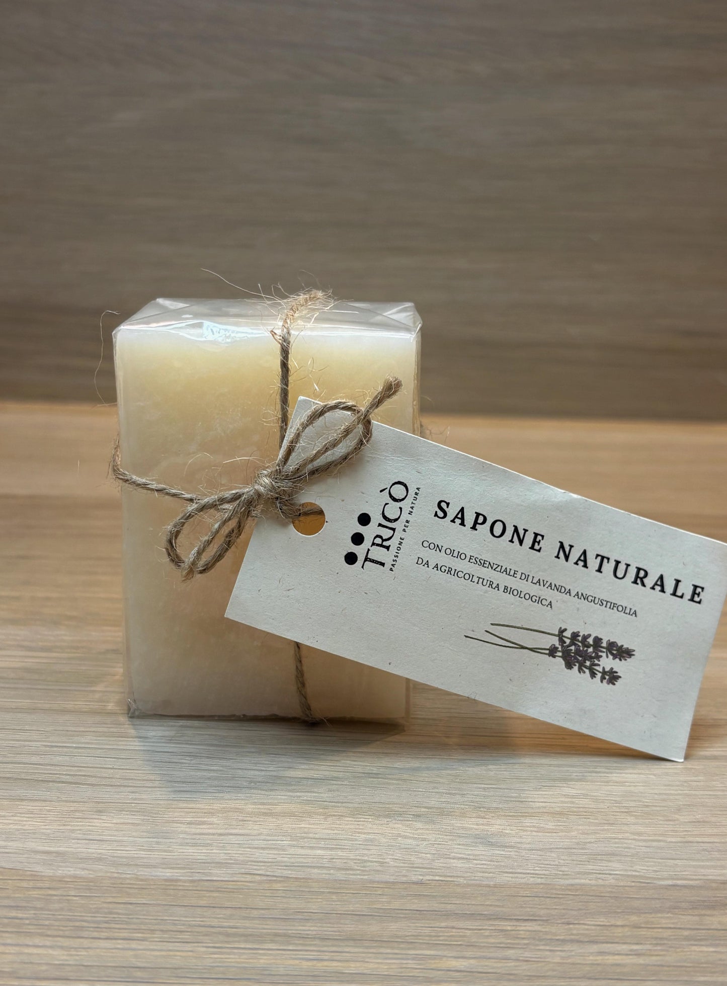 Sapone Solido alla Lavanda – Artigianale e Delicato